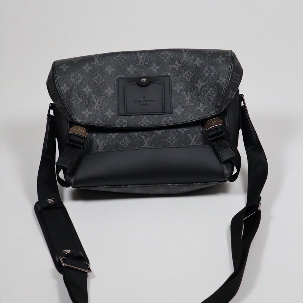 LV Messenger Bag